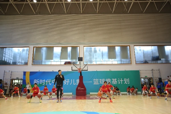 如何通过数据分析改进篮球比赛战术训练_1